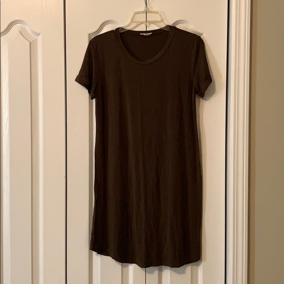 Dress - Picture 1 of 1